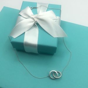 🎁Tiffany & Co Interlocking Rings 1837 Collection